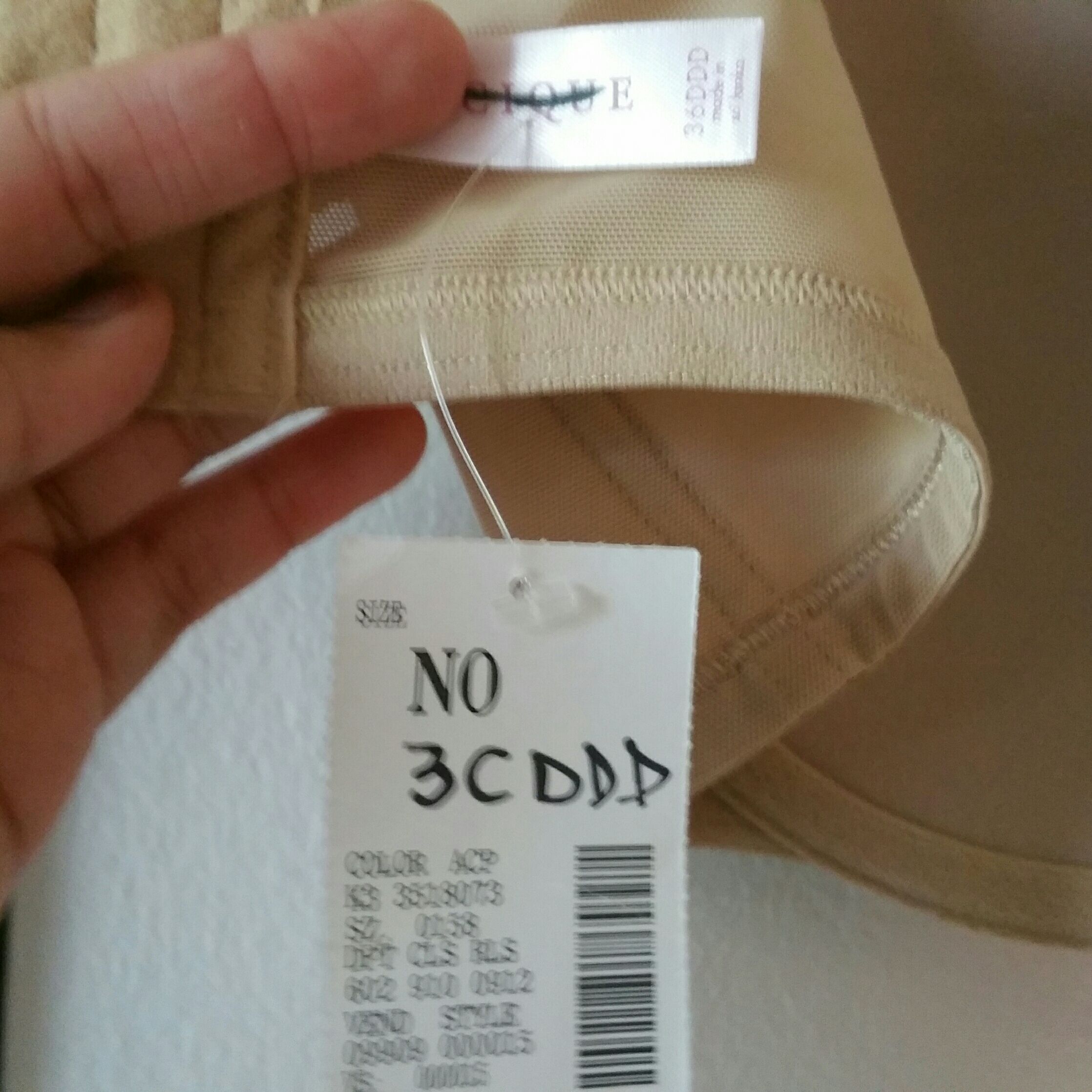 NWT Tan bra 36DDD (36F)