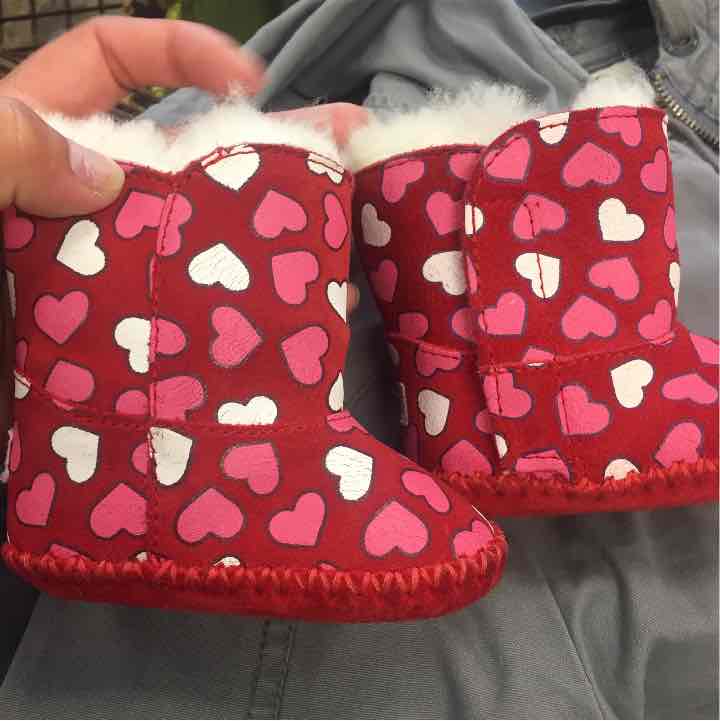 ugg size 0/1 ugg size 0/1