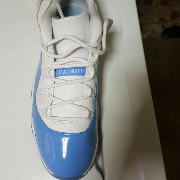 Air jordan 11 columbia
