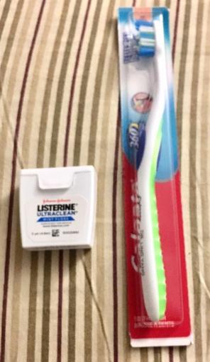Colgate 360 toothbrush & Listerine Floss