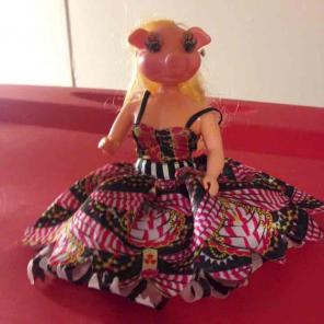 Vintage miss piggy doll