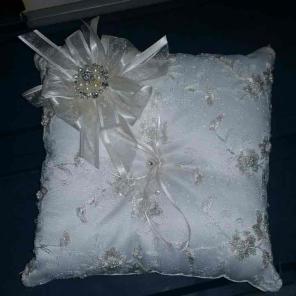 Ivory Wedding Ring Pillow