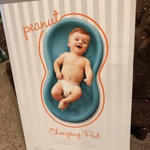 Keekaroo Peanut Changing Pad