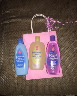 Baby Shower Johnsons Products & Gift Bag