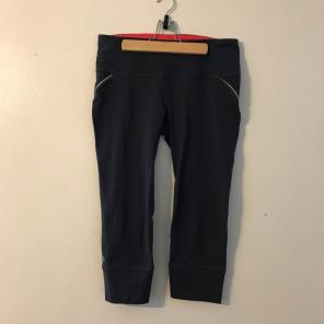 Athleta Relay Yoga Running Capris Gray M