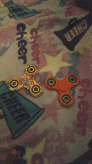 2 spinners