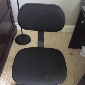 Black Chair•hardly Used•