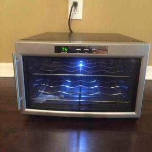 Mini fridge