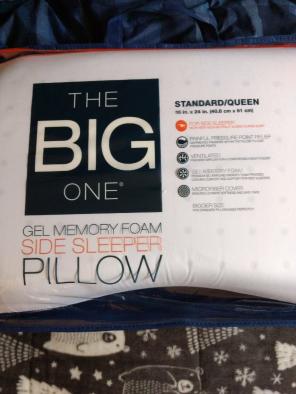 Gel foam pillow