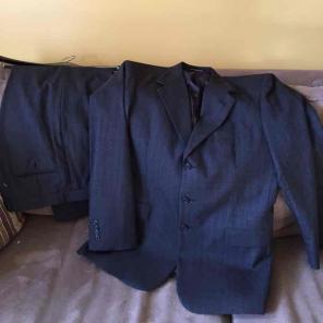Mens Gray pinstripe suit