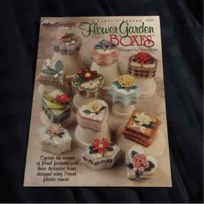 New Flower Garden Boxes Plastic Canvas