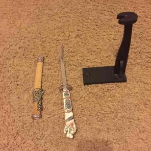 Chinese Dagger!