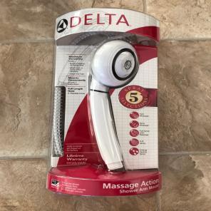 Delta White Handheld Shower Head