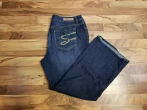 20R Wide Leg Seven Jeans