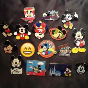 Disney pins,,