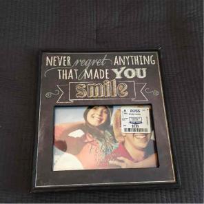 Picture frame HOLD FOR LYSSA