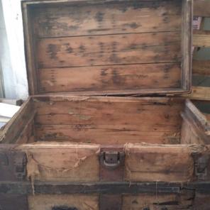 Contagon soap company trunk