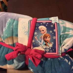 Fleece tie blanket