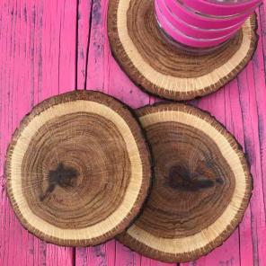 3 Hand Crafted Aged Oak Coaster Decor