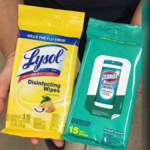 (4) Packs of Disinfecting Wipes