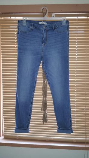 Hollister high rise jeggings
