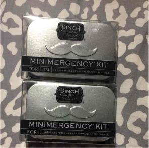 Miniemergnecy kit for guys