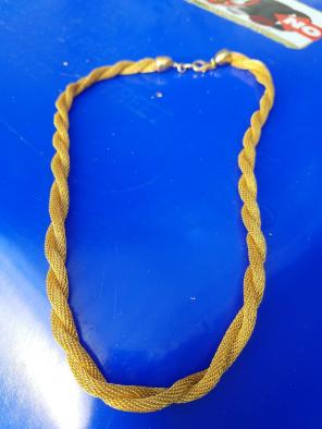 Gold-plated woven chain