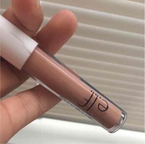 Elf liquid lip gloss in shade natural