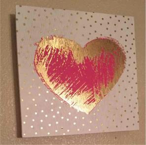 Pink & gold heart room decor