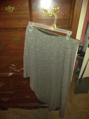 Asymmetrical skirt black&gray