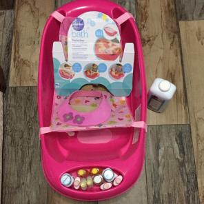 Infant Bath Bundle ..... Available !!!!