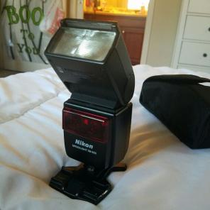 Nikon Speedlight SB-600 Flash