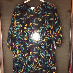 BNWT Large Monroe W/Leaves Black Fringe