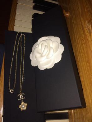 CHANEL Pearl Necklace