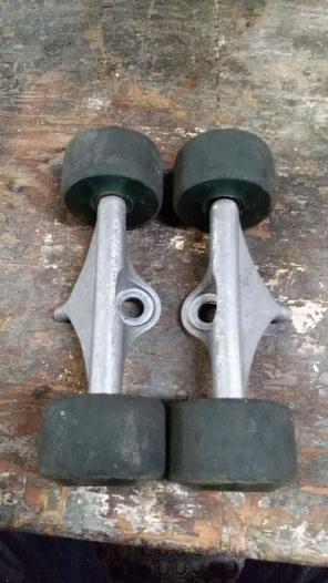 Aftermarket skateboard trucks + wheels