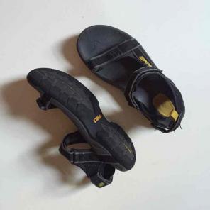 Teva Men's Anatomic Footbed Sandals sz 9