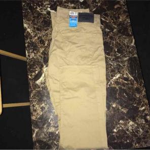 Levis Denizen Athletic Fit