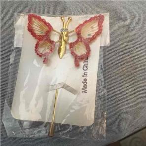 Butterfly pin