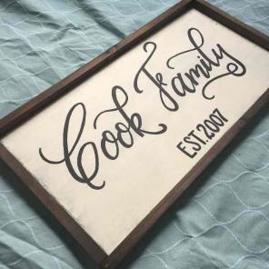 Family wood sign / established sign