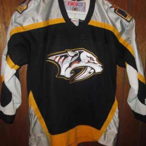Ccm Nashville predators jersey l/xl