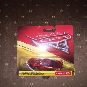 Cars 3 Die-cast - McQueen Target Exc.