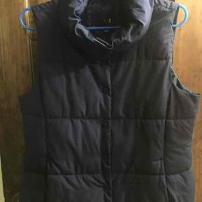 Forever 21 navy blue vest size M