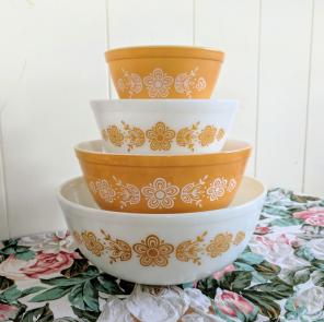 Pyrex Butterfly Gold Mixing Bowl Set 400