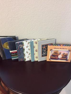 7 Photo Albums Hold 4x6 Pictures