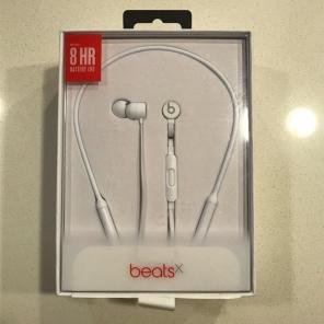 BeatsX Wireless White -open box