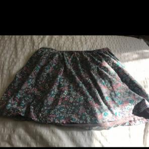 Grey Flower Pattern Skort