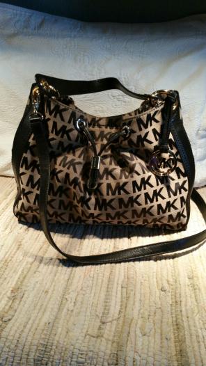 Authentic Michael Kors Purse Bag