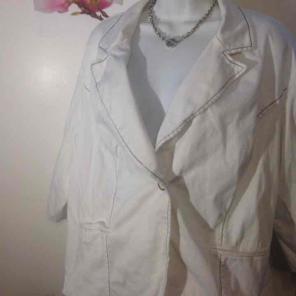 Courtesy Brand Ladies Jacket / Blazer
