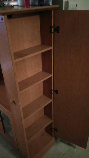 Entertainment center