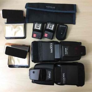 Canon 580 EXII Speedlite Flash (2)